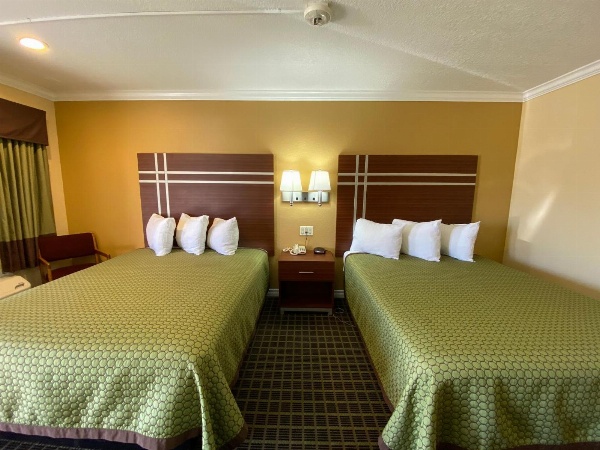 Americas Best Value Inn - Azusa/Pasadena image 3